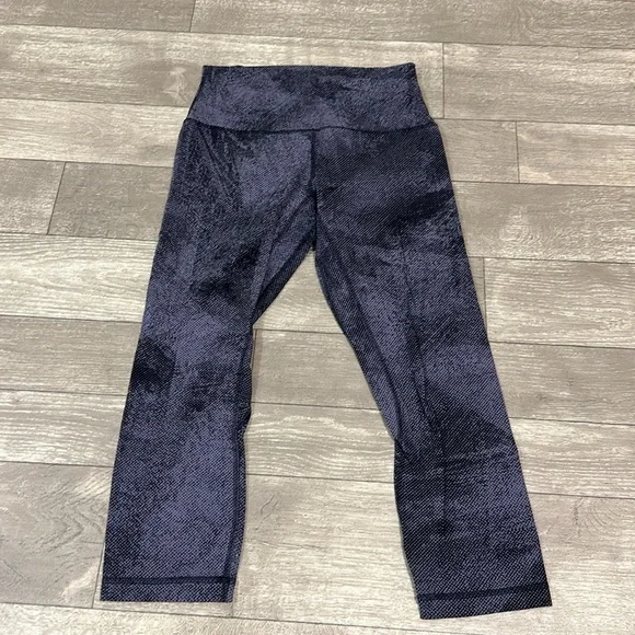 Lululemon Leggings Size 6 - Picture 4 of 5